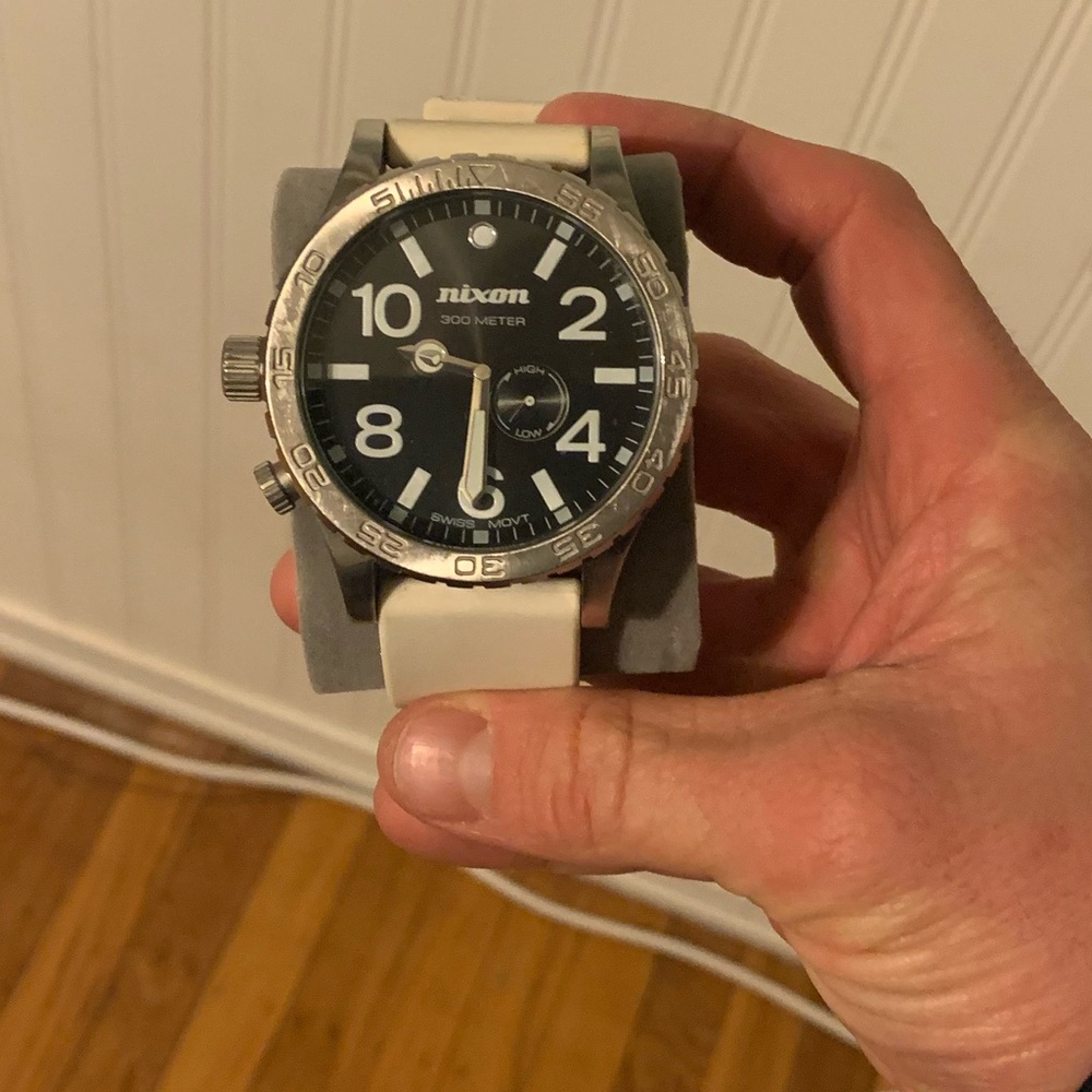 Nixon Watch